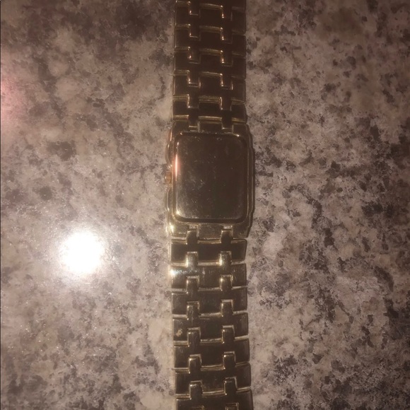 1950s Vintage 14k Gold Geneva Quartz Watch - Picture 3 of 5